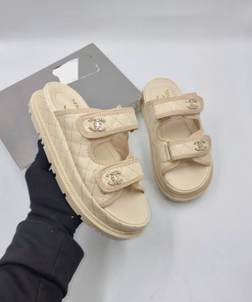 Женские сандали