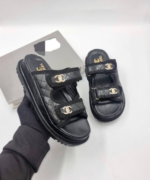 Женские сандали