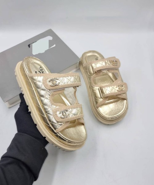 Женские сандали