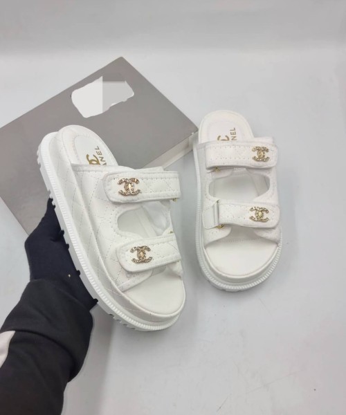 Женские сандали