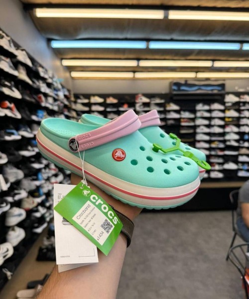 Женские кроксы