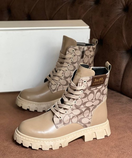 Женские ботинки