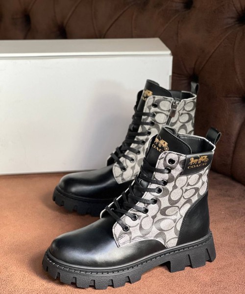 Женские ботинки