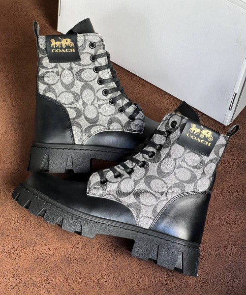 Женские ботинки