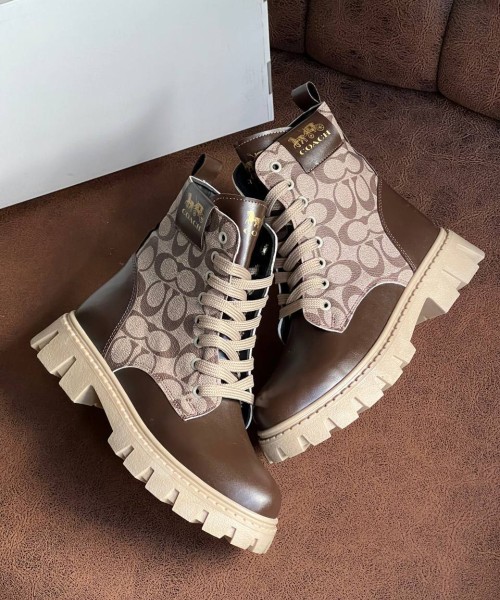 Женские ботинки