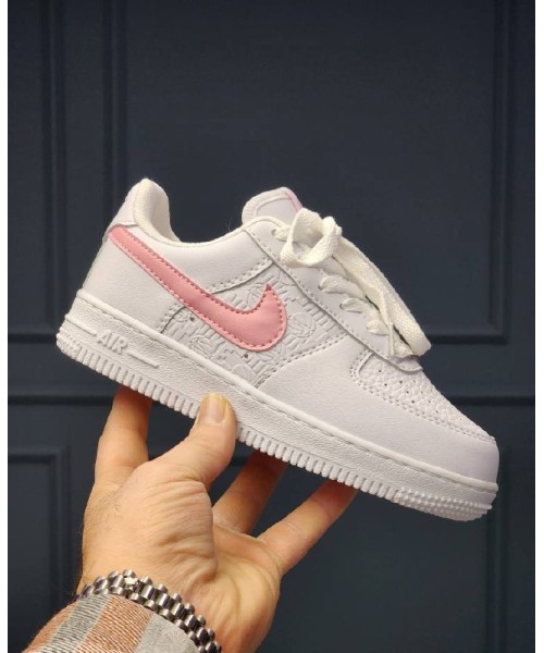 Детские кроссовки