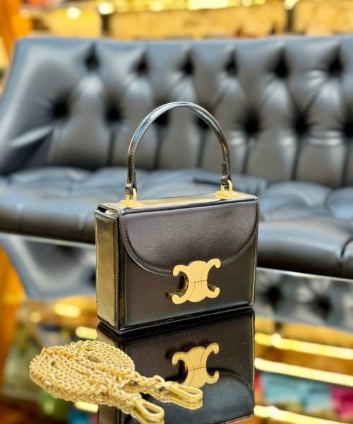 Женские сумки