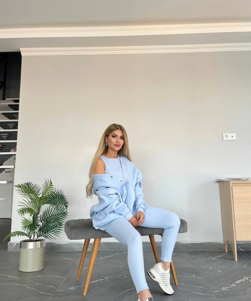 Женская одежда