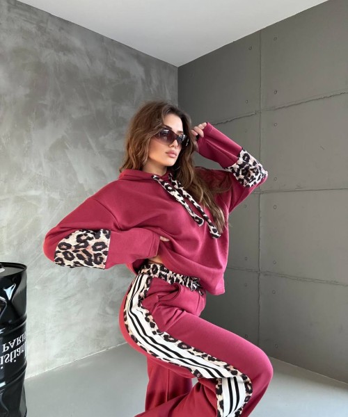 Женская одежда