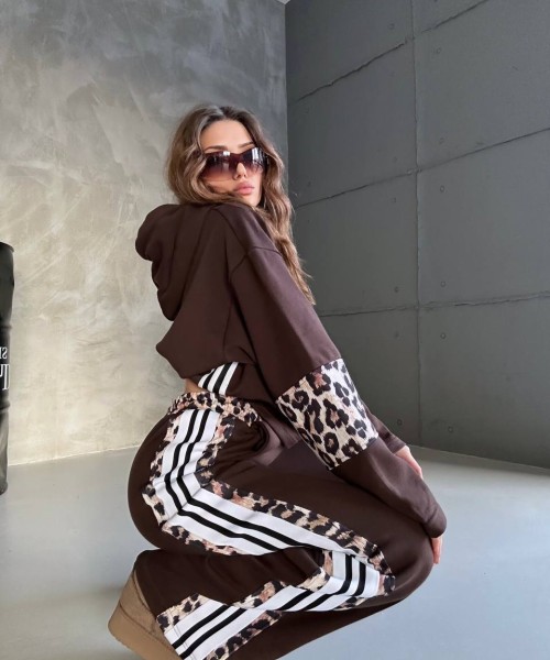 Женская одежда