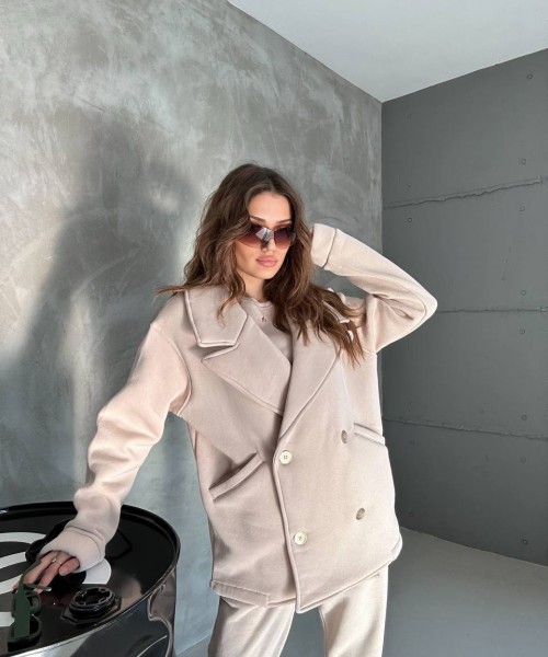 Женская одежда