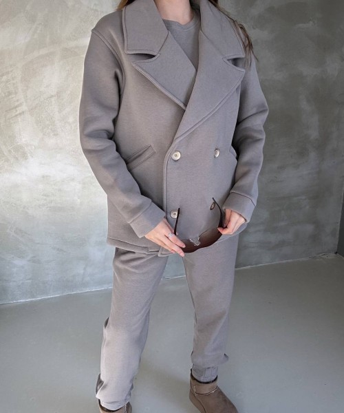 Женская одежда