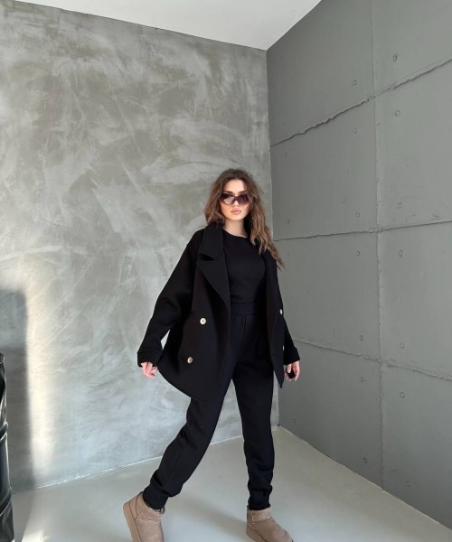 Женская одежда