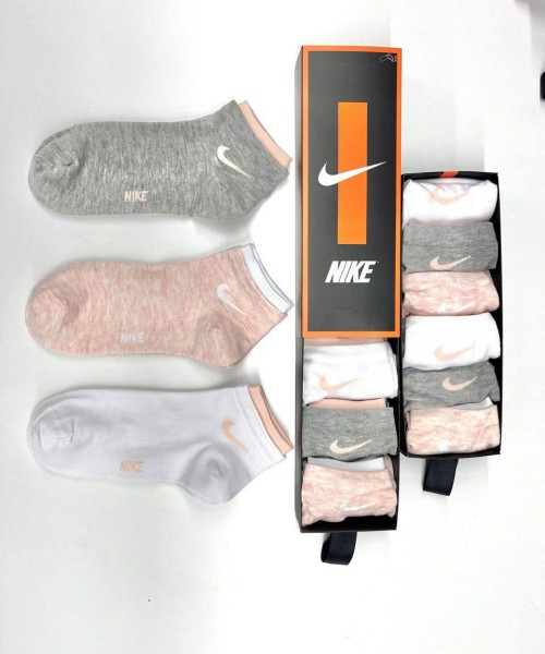 Женские носки 