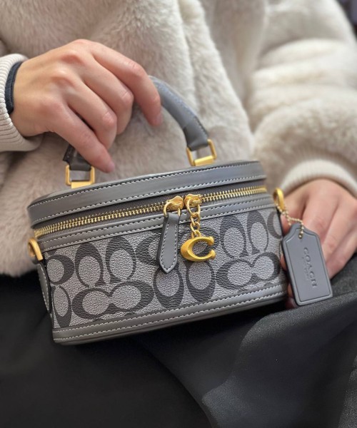 Женские сумки