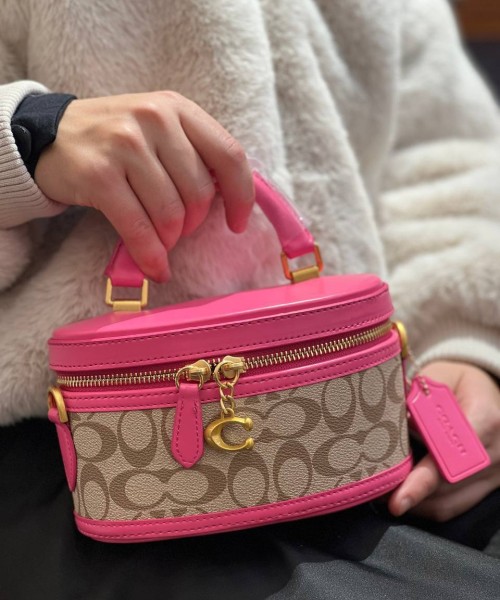 Женские сумки