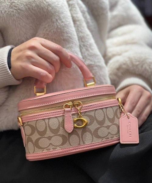 Женские сумки