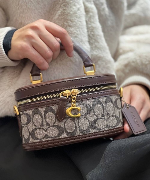 Женские сумки