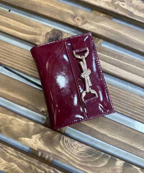 Женские кошельки