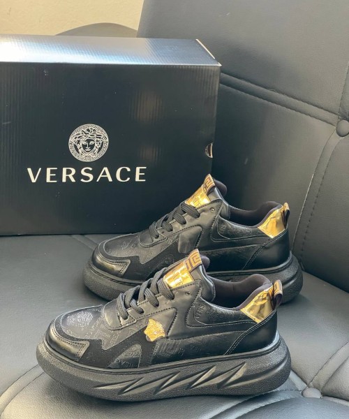 Женская обувь