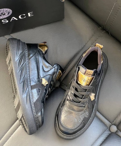 Женская обувь