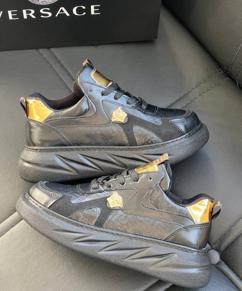 Женская обувь