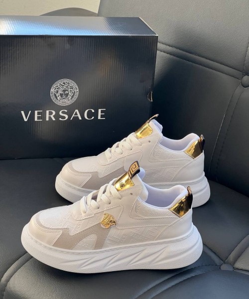 Женская обувь