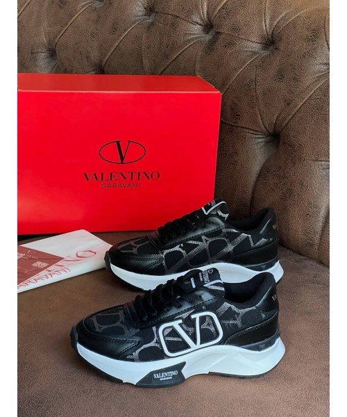 Женская обувь