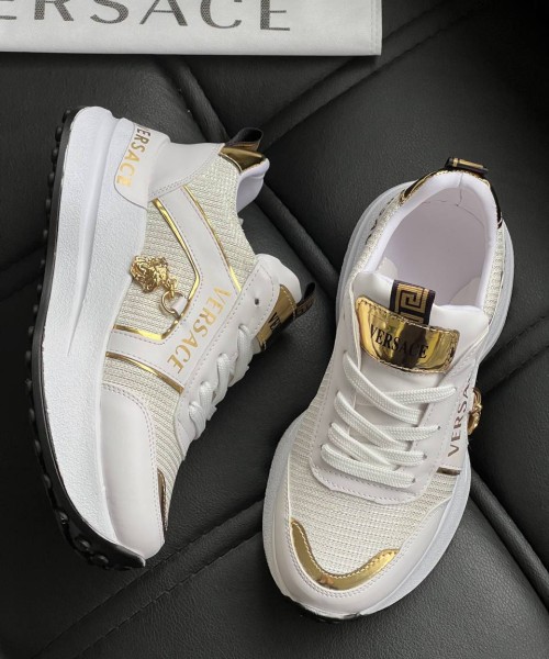 Женская обувь