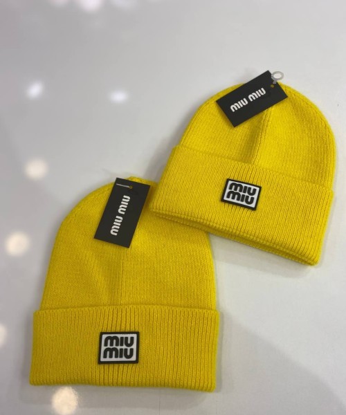 Женские шапки