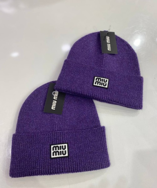 Женские шапки