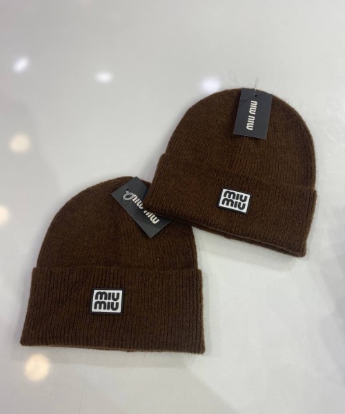 Женские шапки