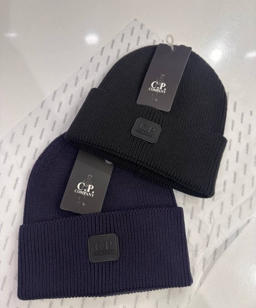 Мужские шапки