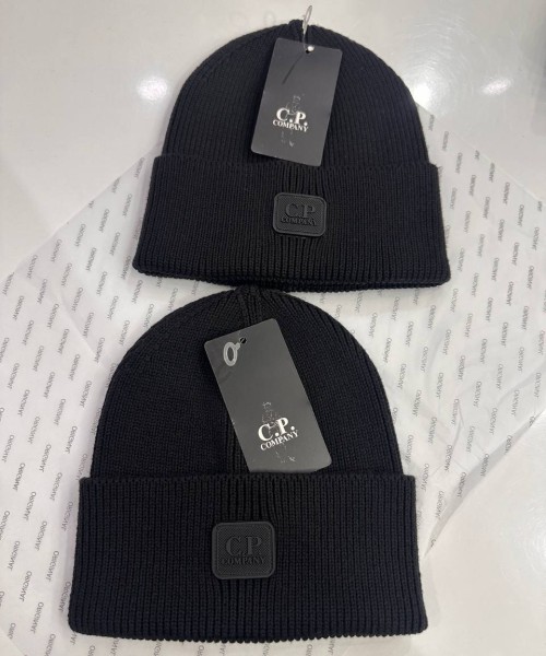 Мужские шапки