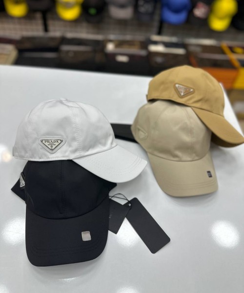 Мужские кепки