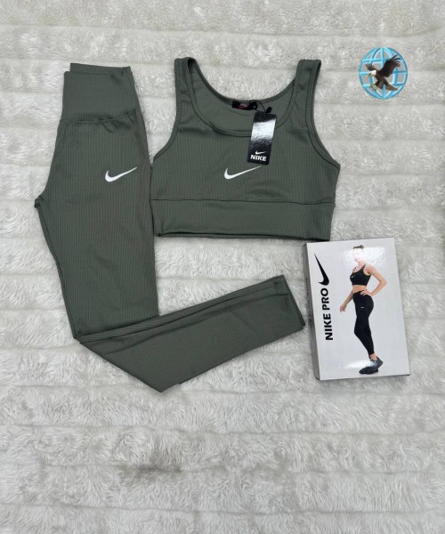 Одежда для фитнеса