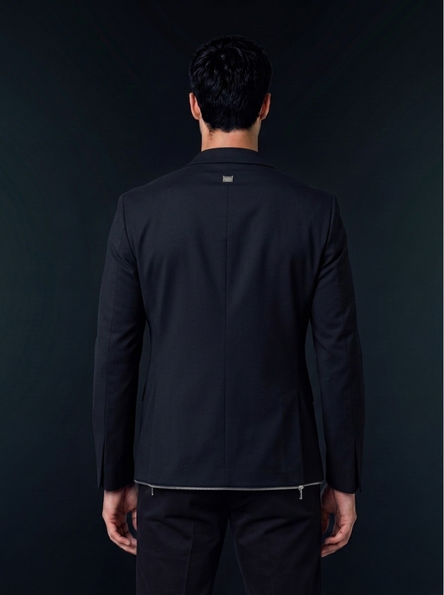 Suit