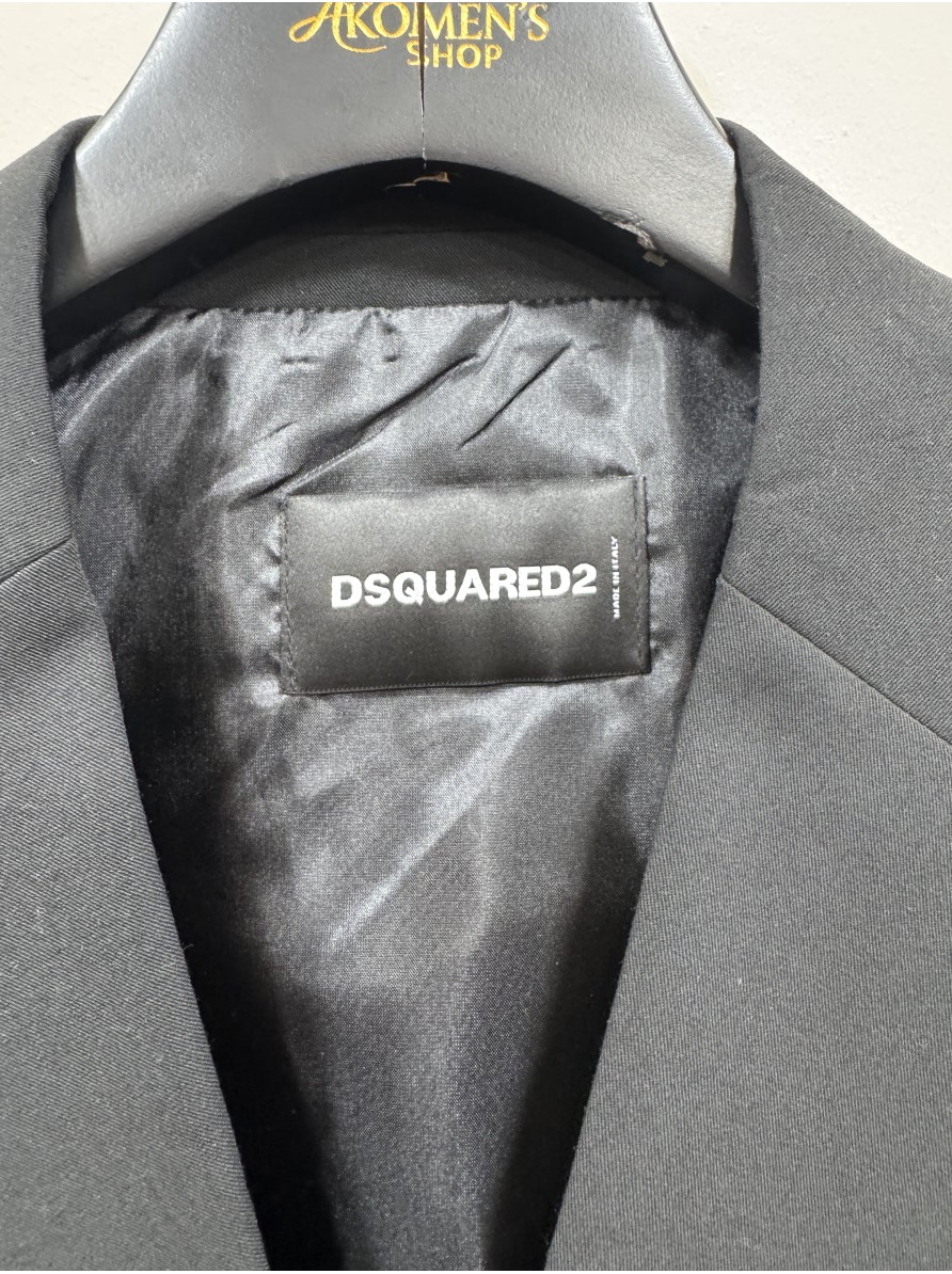 Suit