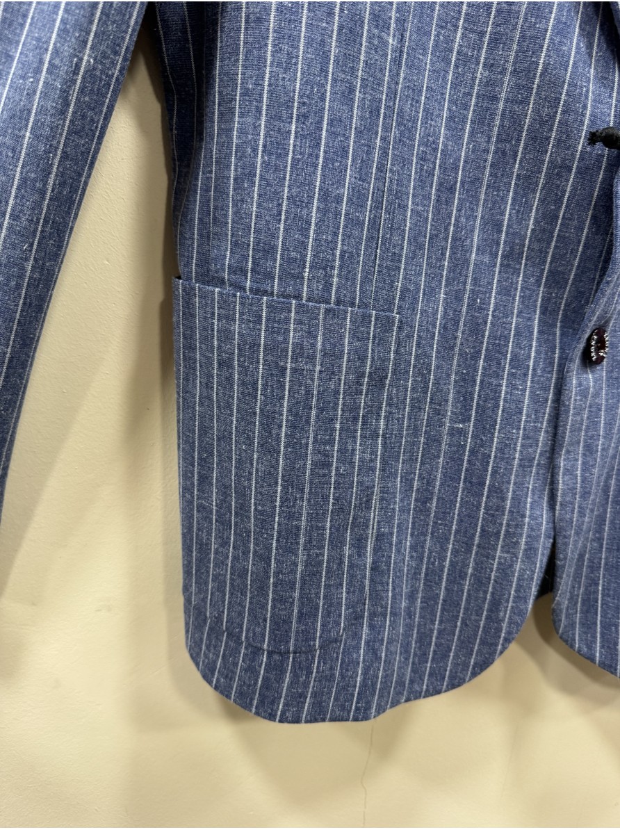 Suit